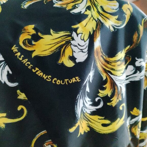 Versace jeans couture outline barocco windbreaker size 44 black and gold - Picture 5 of 6